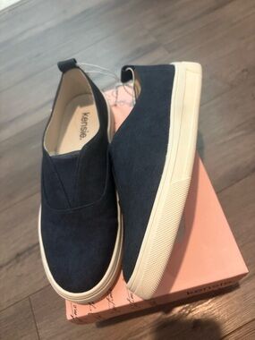 Kensie Navy Slip-On Canvas Sneakers with Cream Sole